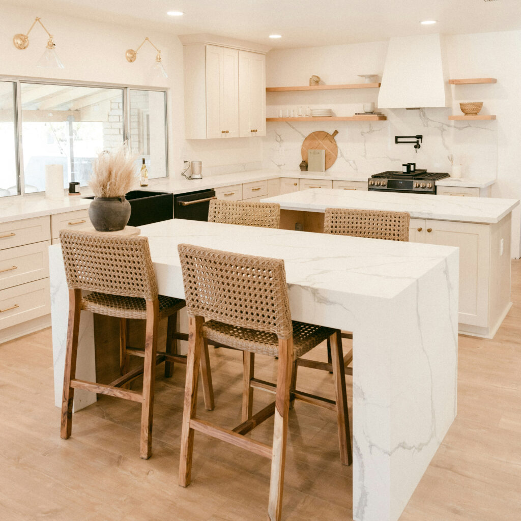 Magnet kitchen fitting Edinburgh with island seating and quartz worktops
